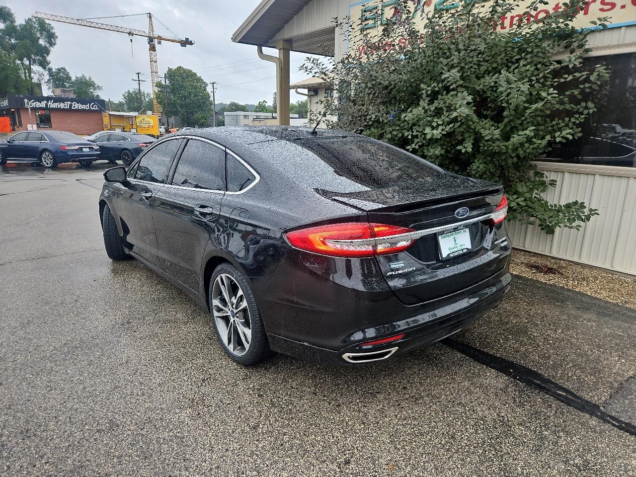Ford Fusion Titanium FWD 2017