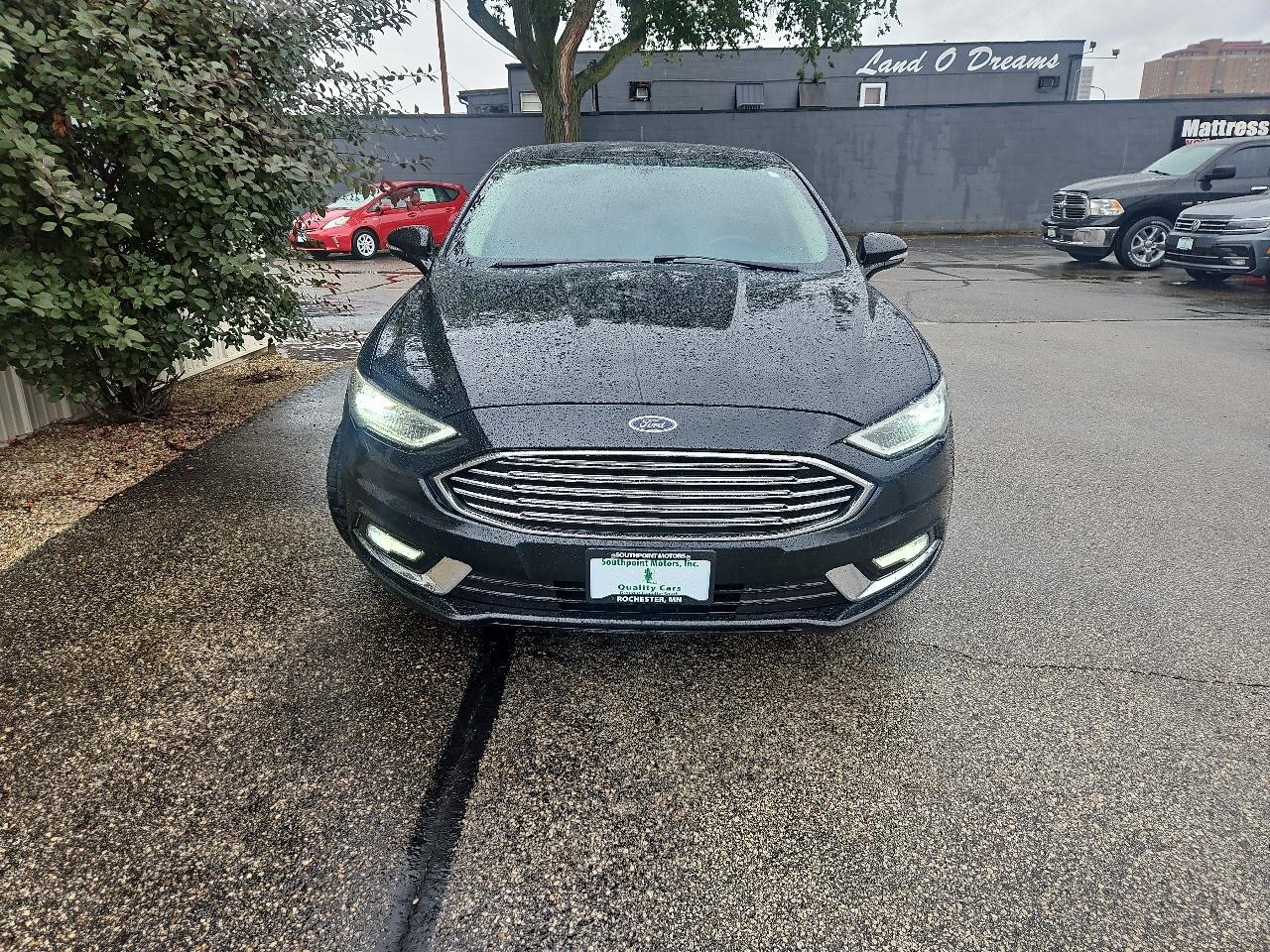 Ford Fusion Titanium FWD 2017