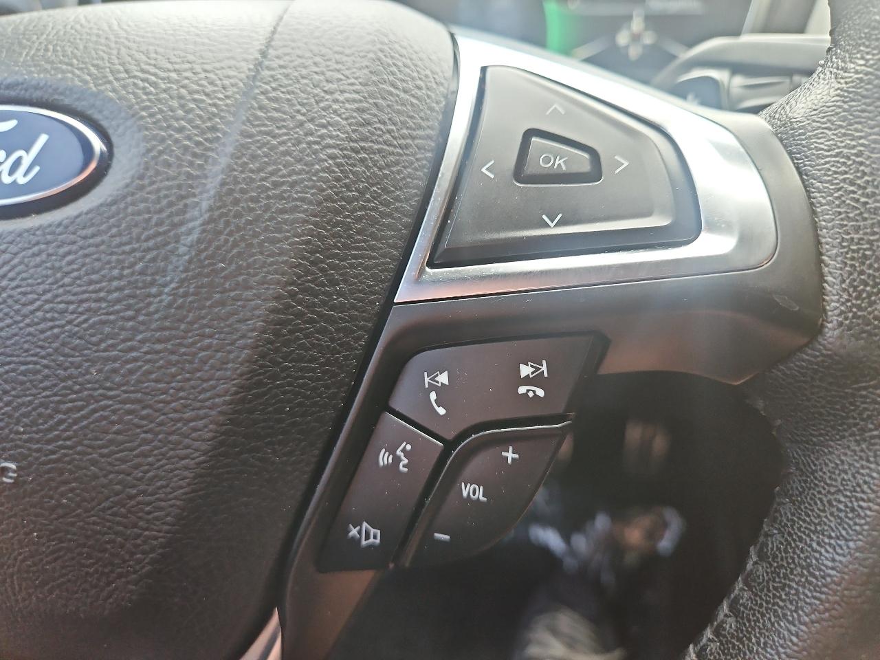 Ford Fusion Titanium FWD 2017