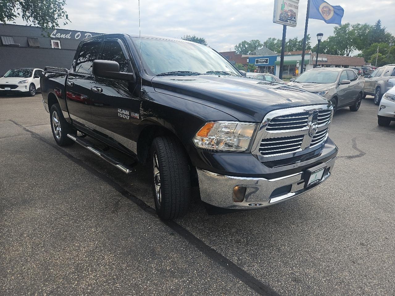 RAM 1500 4WD Crew Cab 140.5" Big Horn 2015