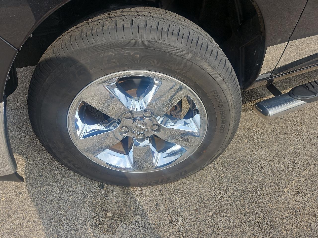 RAM 1500 4WD Crew Cab 140.5" Big Horn 2015