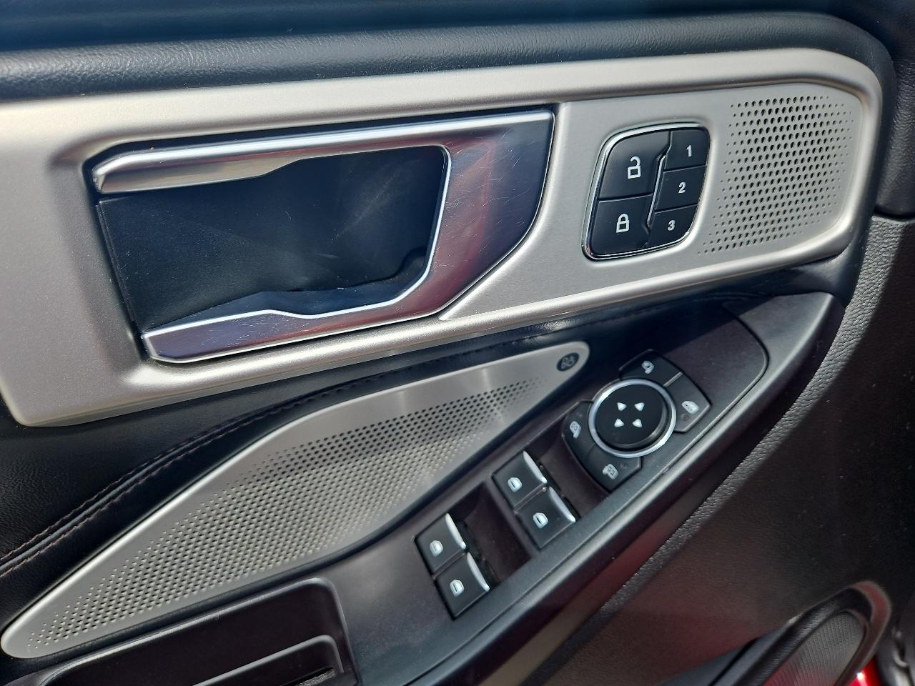 Ford Explorer Platinum 4WD 2020