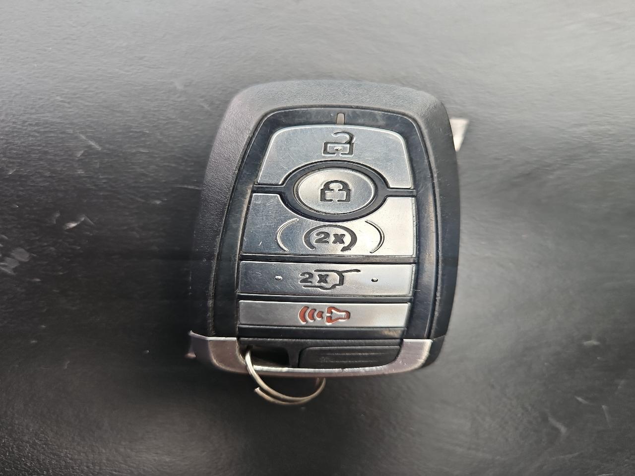 Ford Explorer Platinum 4WD 2020