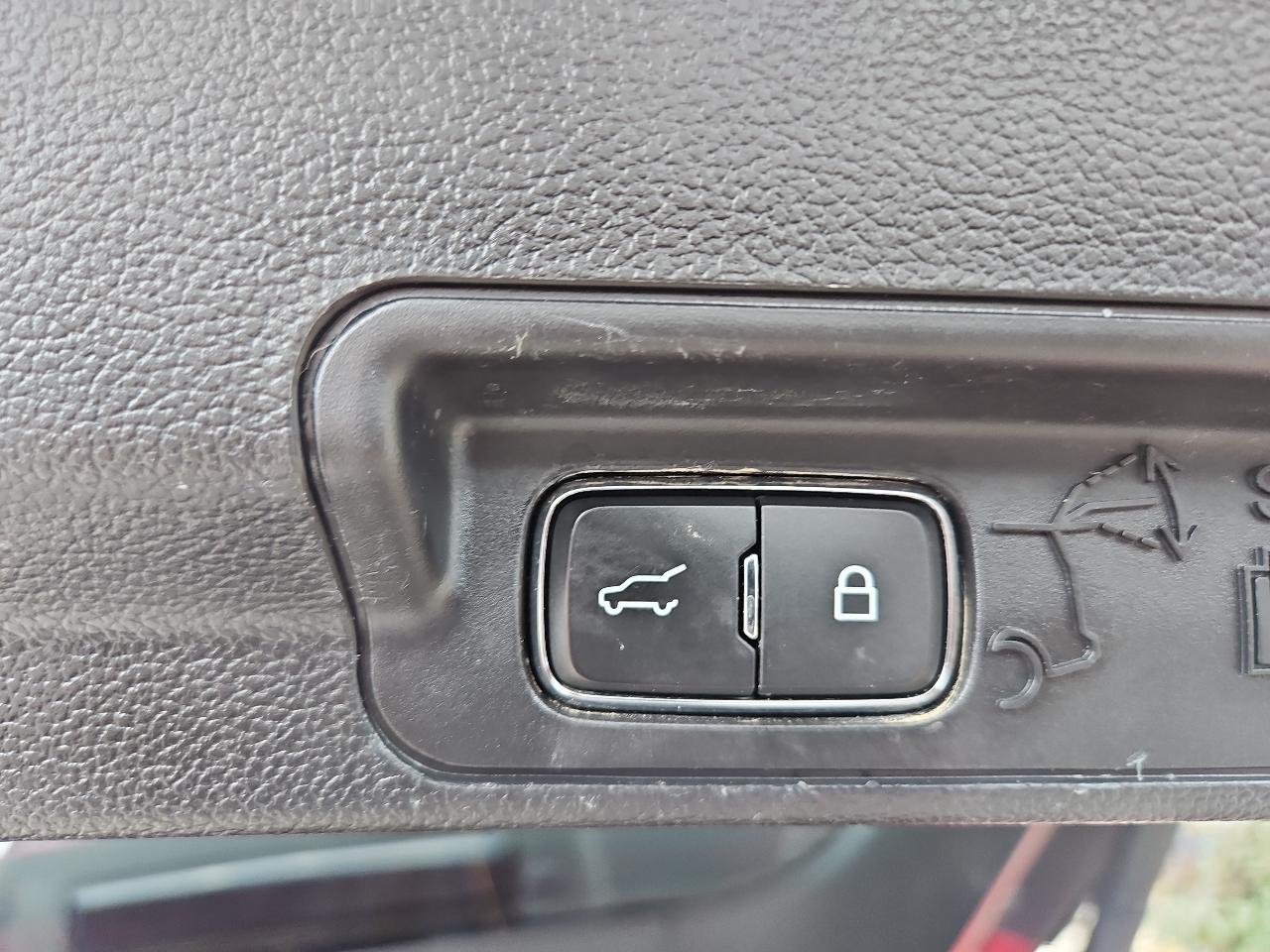 Ford Explorer Platinum 4WD 2020