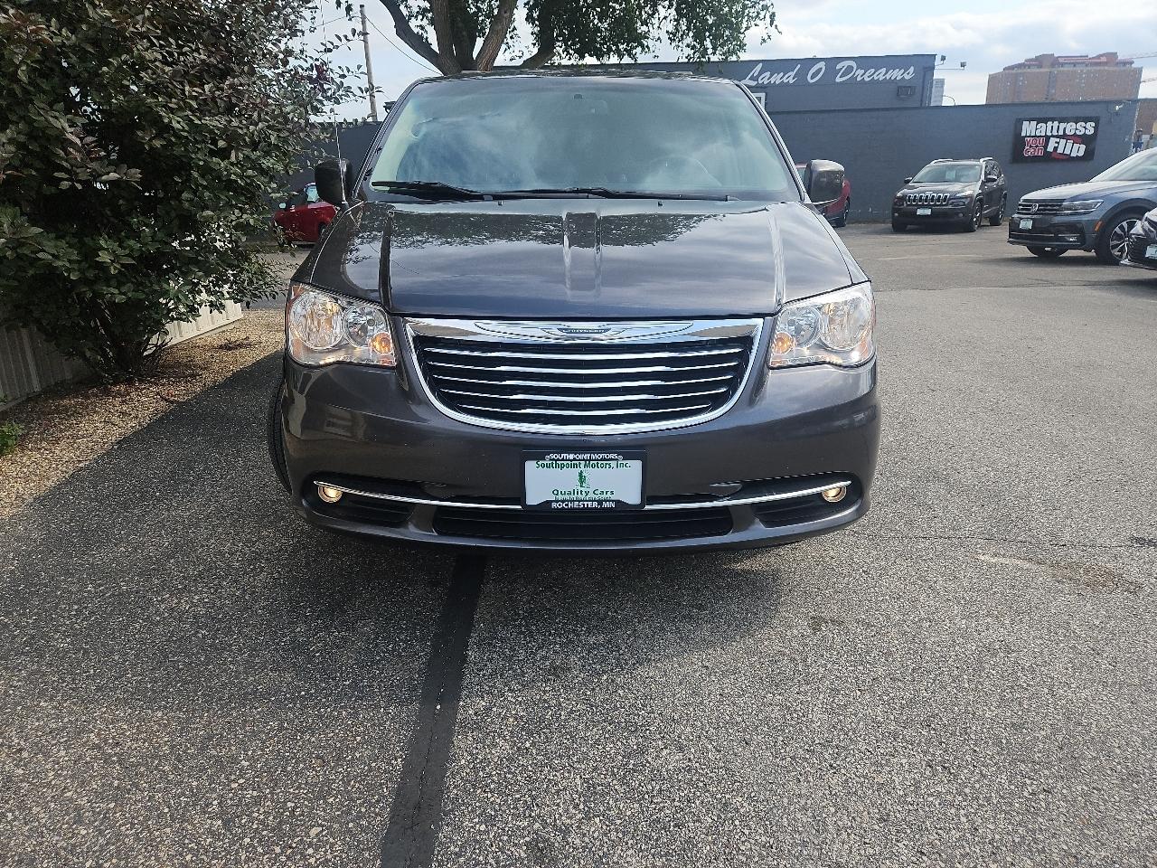 Chrysler Town & Country 4dr Wgn Touring w/Leather 2016