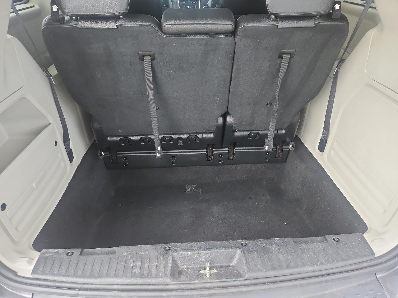 Chrysler Town & Country 4dr Wgn Touring w/Leather 2016