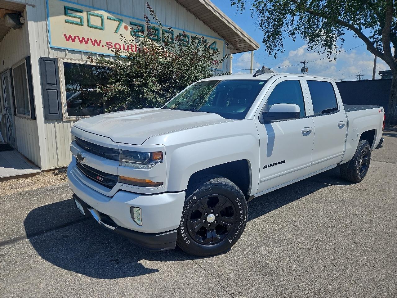 2016 Chevrolet Silverado 1500 4WD Crew Cab 143.5" LT w/2LT