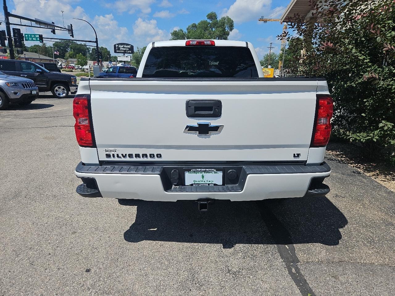 Chevrolet Silverado 1500 4WD Crew Cab 143.5" LT w/2LT 2016