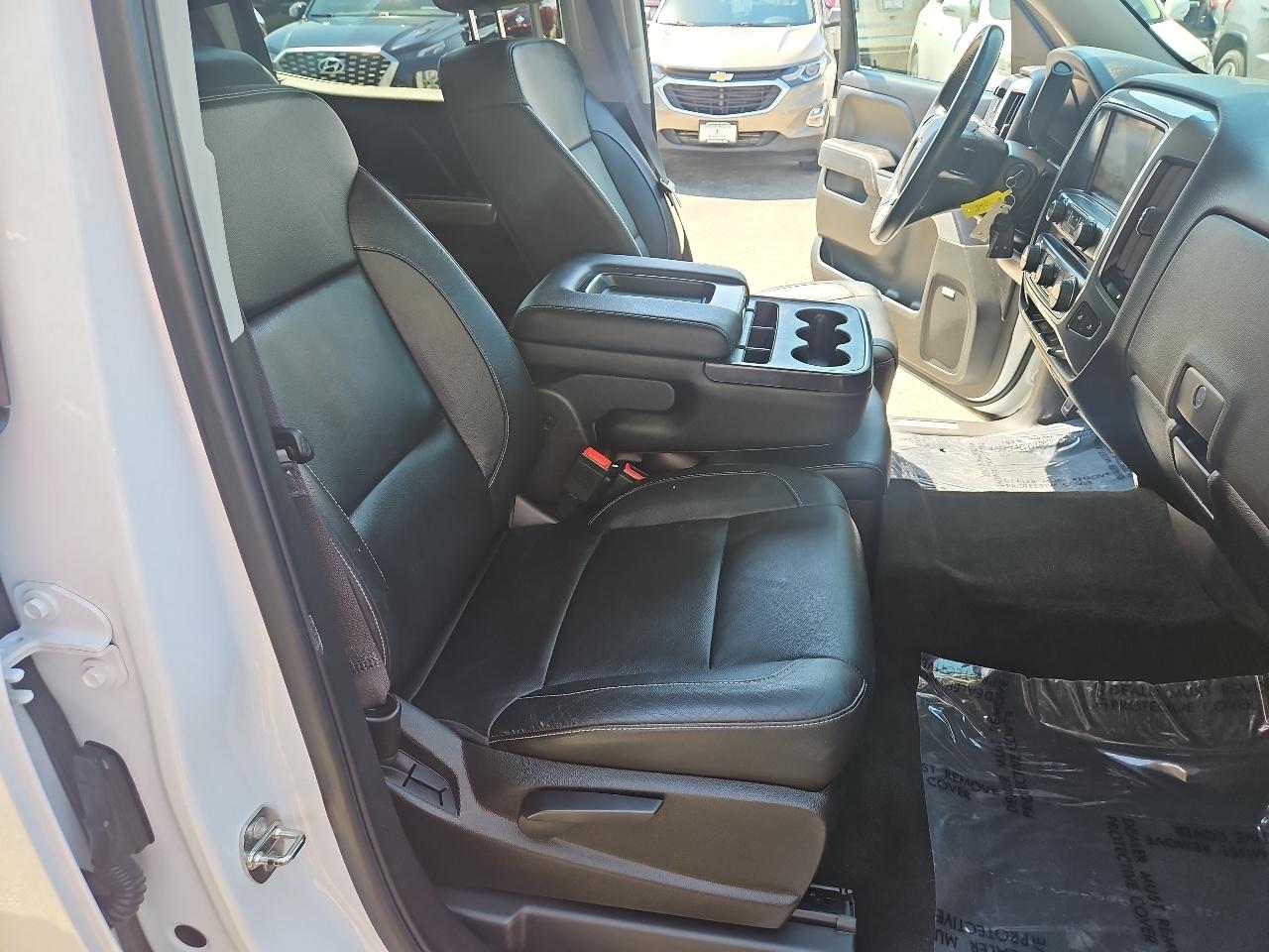 Chevrolet Silverado 1500 4WD Crew Cab 143.5" LT w/2LT 2016
