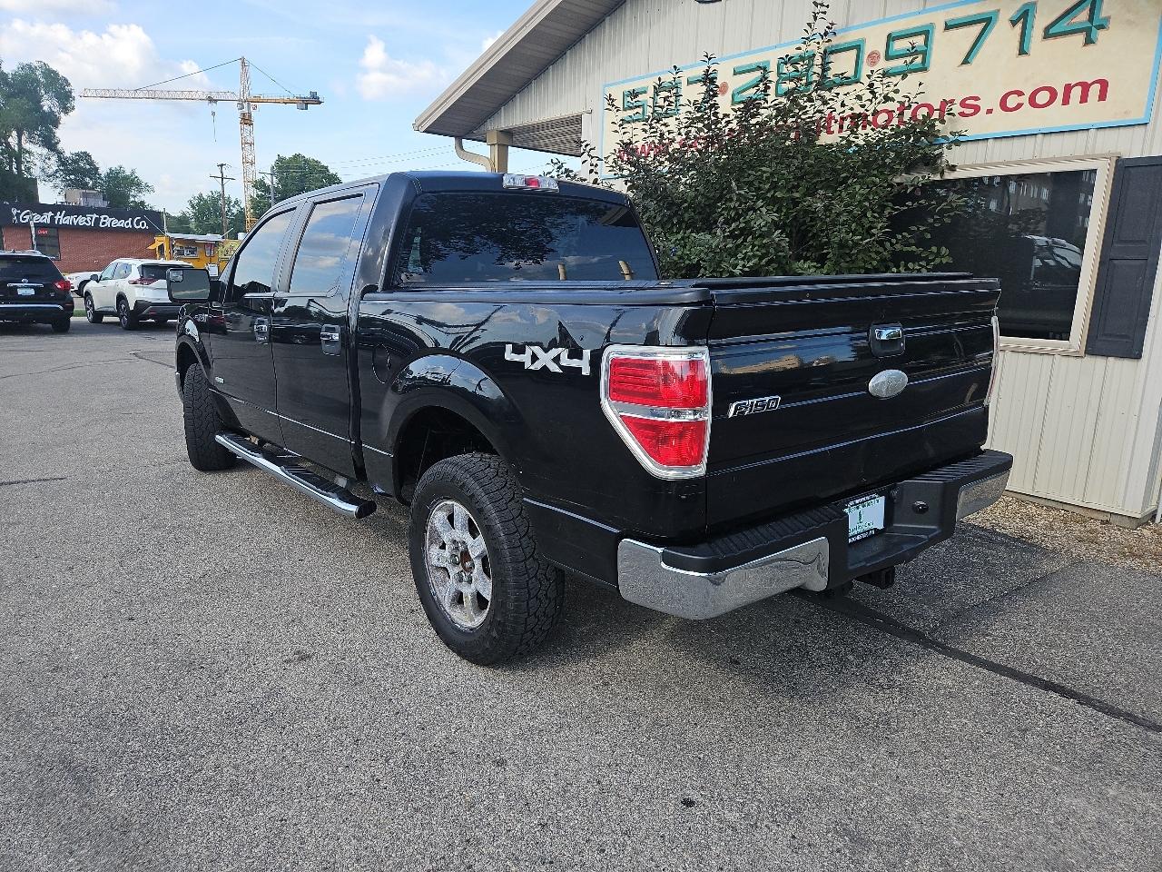 Ford F-150 Supercab 139" XLT 4WD 2011