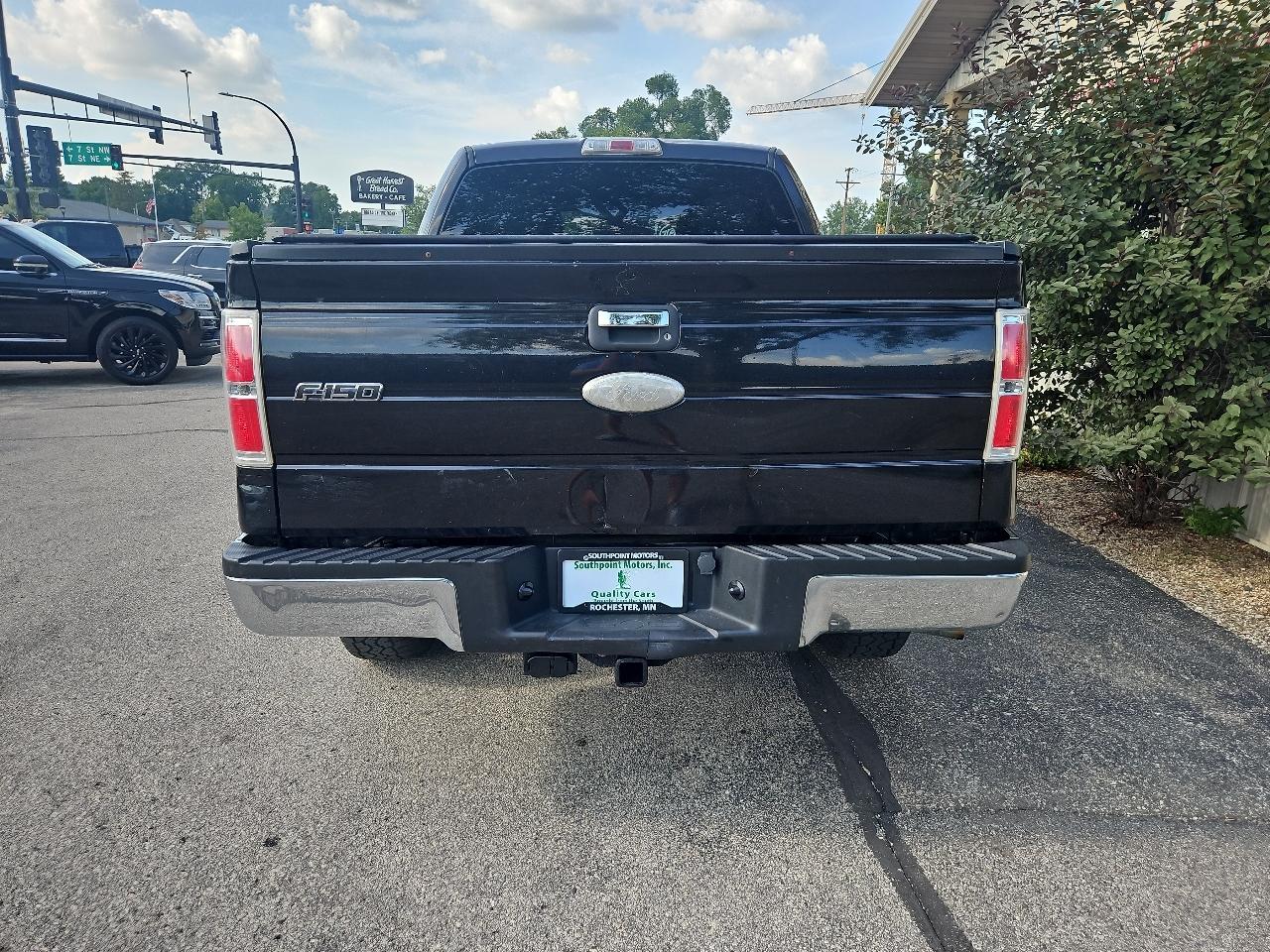 Ford F-150 Supercab 139" XLT 4WD 2011