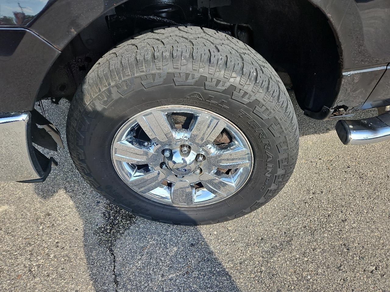 Ford F-150 Supercab 139" XLT 4WD 2011