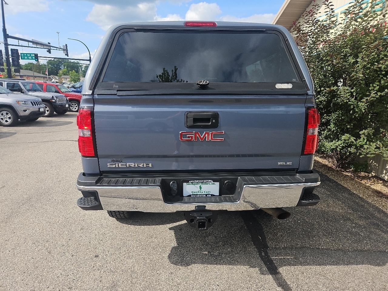 GMC Sierra 2500HD available WiFi 4WD Crew Cab 153.7" SLE 2015