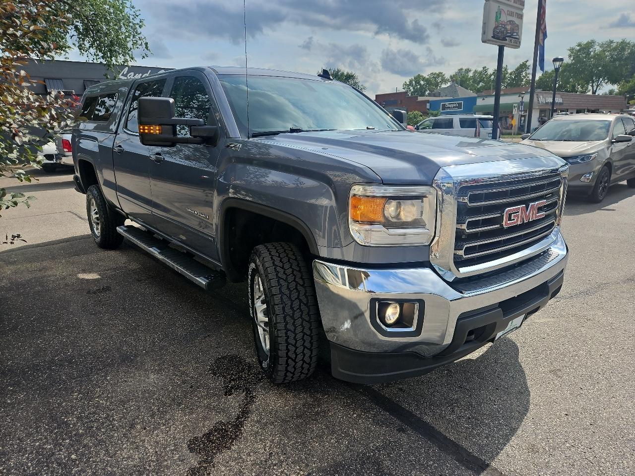 GMC Sierra 2500HD available WiFi 4WD Crew Cab 153.7" SLE 2015