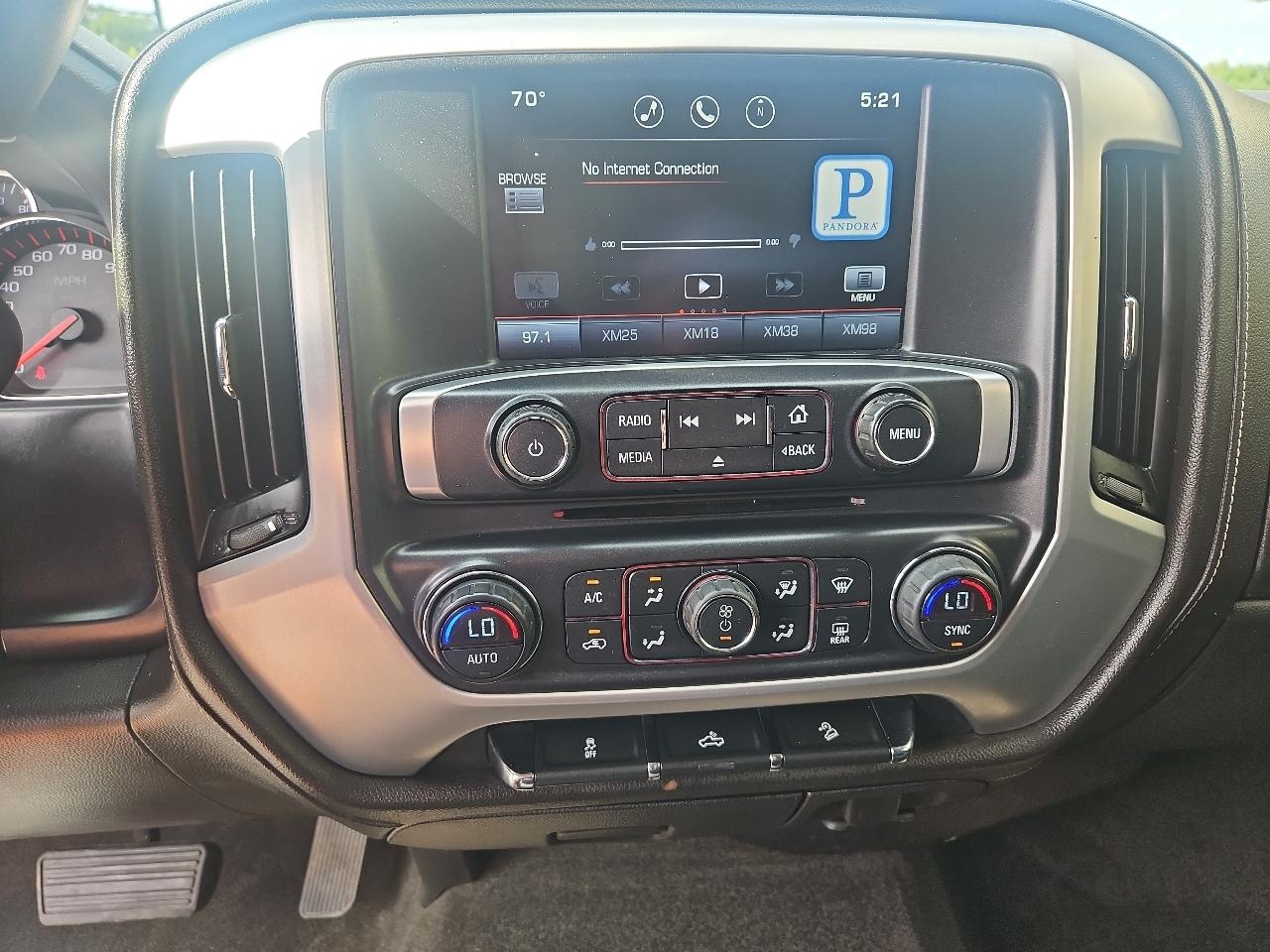 GMC Sierra 2500HD available WiFi 4WD Crew Cab 153.7" SLE 2015