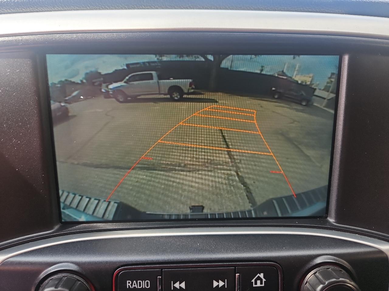 GMC Sierra 2500HD available WiFi 4WD Crew Cab 153.7" SLE 2015