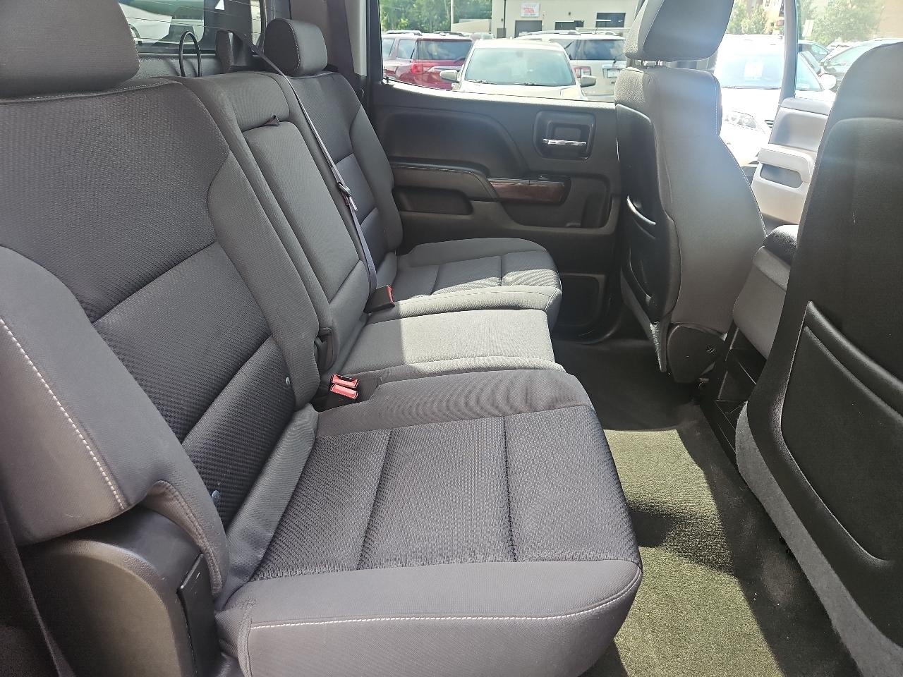 GMC Sierra 2500HD available WiFi 4WD Crew Cab 153.7" SLE 2015