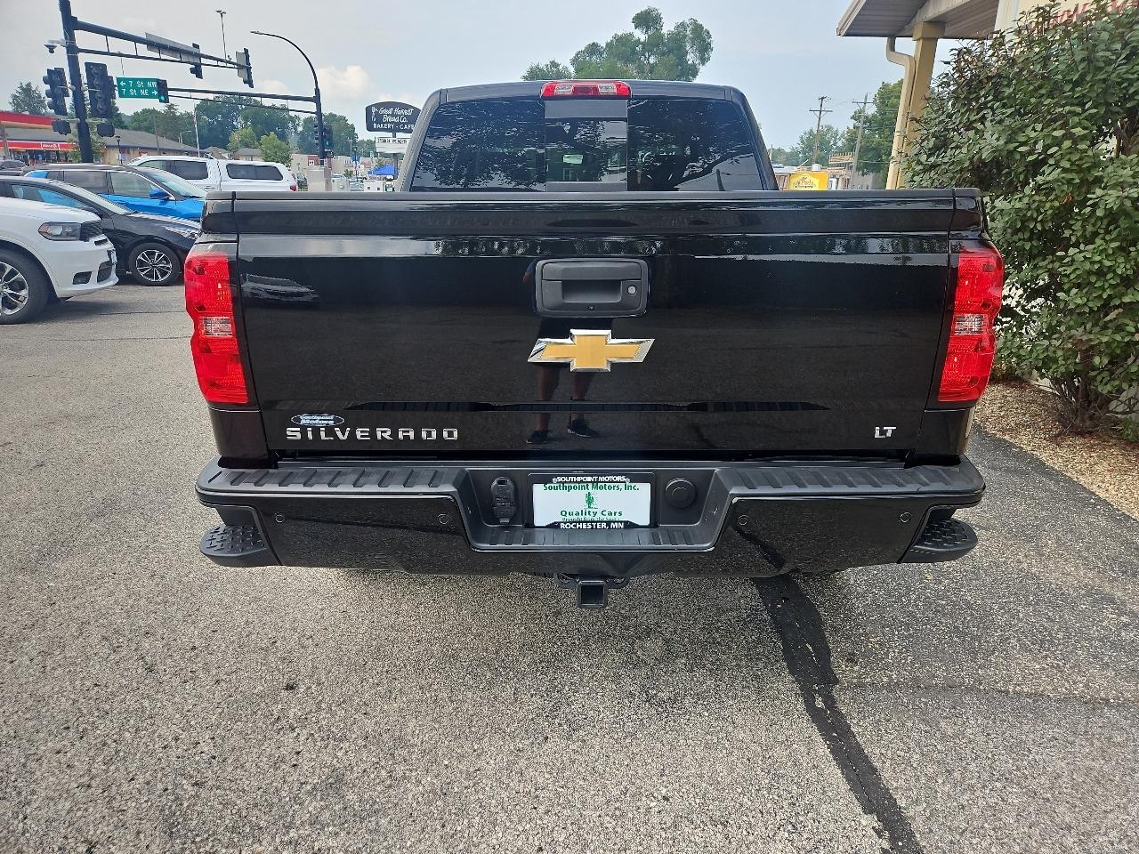 Chevrolet Silverado 1500 4WD Crew Cab 143.5" LT w/2LT 2017
