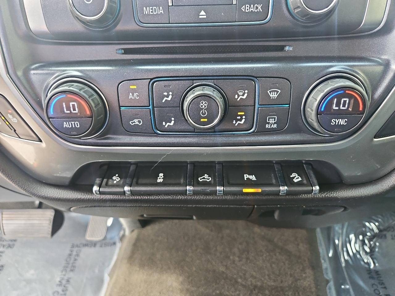 Chevrolet Silverado 1500 4WD Crew Cab 143.5" LT w/2LT 2017