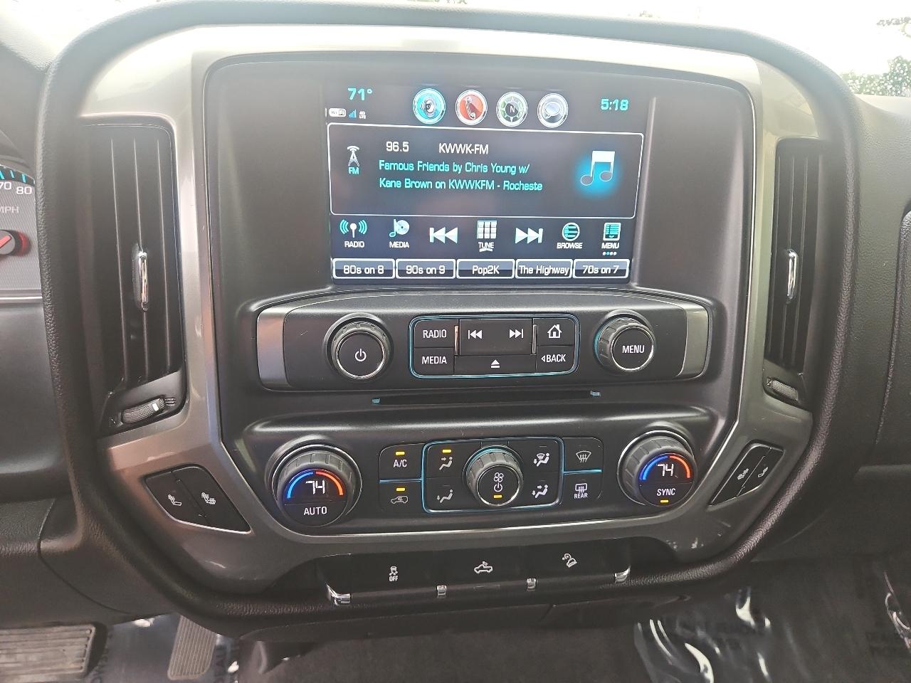 Chevrolet Silverado 1500 4WD Crew Cab 143.5" LT w/2LT 2018