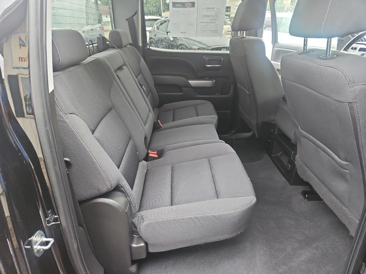 Chevrolet Silverado 1500 4WD Crew Cab 143.5" LT w/2LT 2018