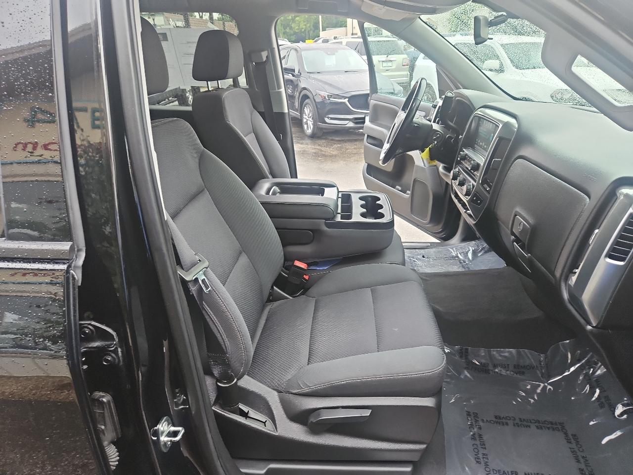 Chevrolet Silverado 1500 4WD Crew Cab 143.5" LT w/2LT 2018