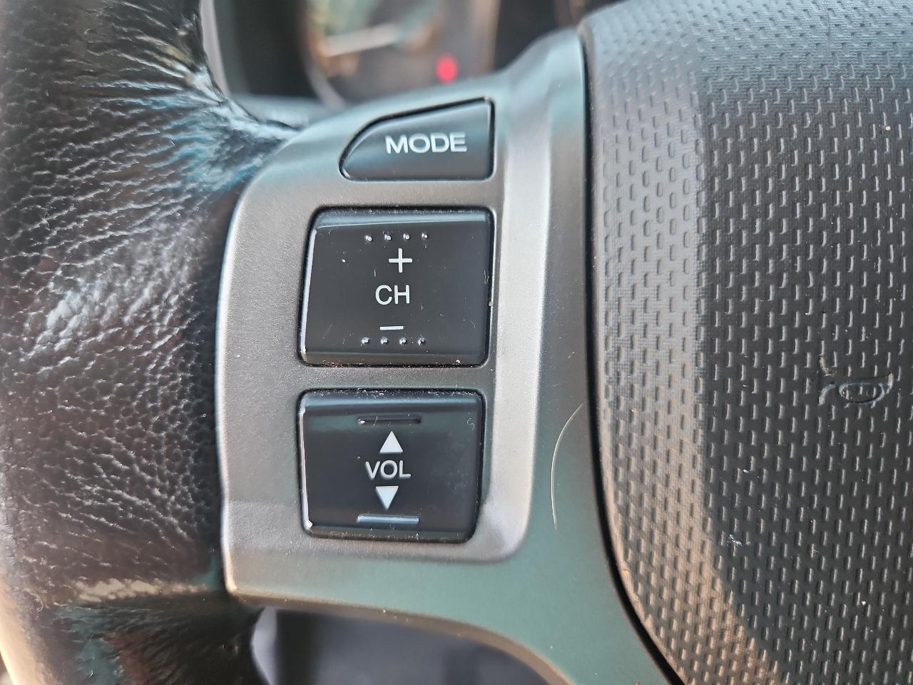 Honda Ridgeline 4WD Crew Cab Sport 2012