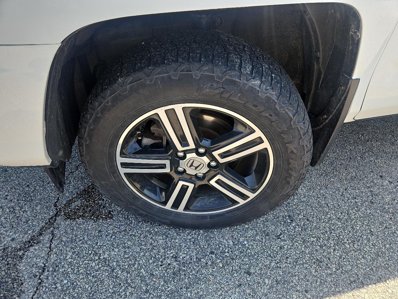 Honda Ridgeline 4WD Crew Cab Sport 2012