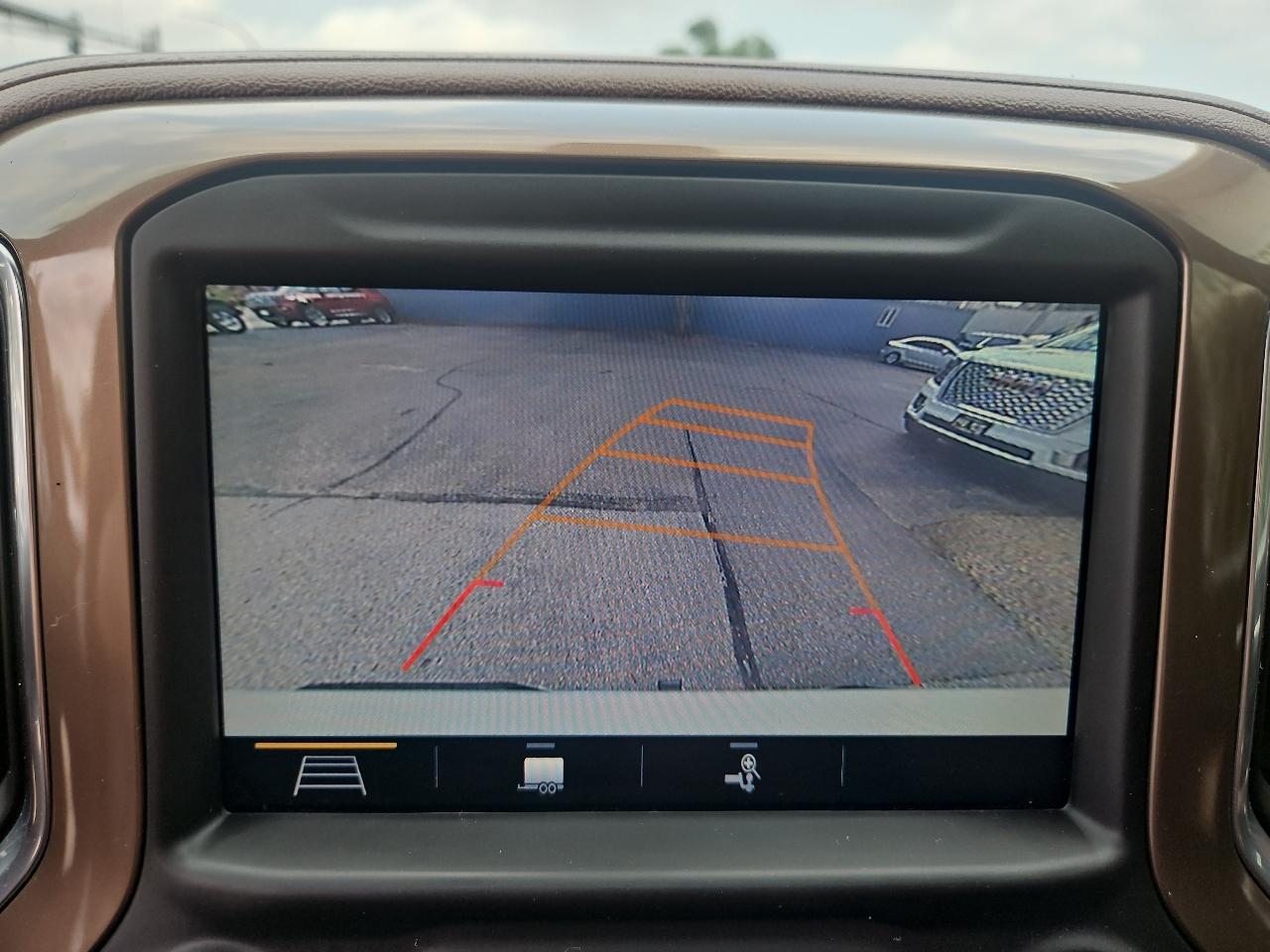 Chevrolet Silverado 1500 4WD Crew Cab 147" High Country 2019