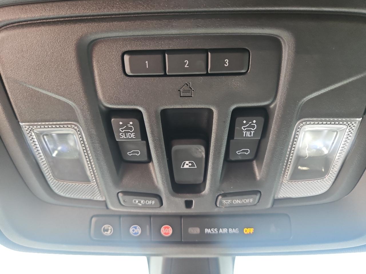 Chevrolet Silverado 1500 4WD Crew Cab 147" High Country 2019