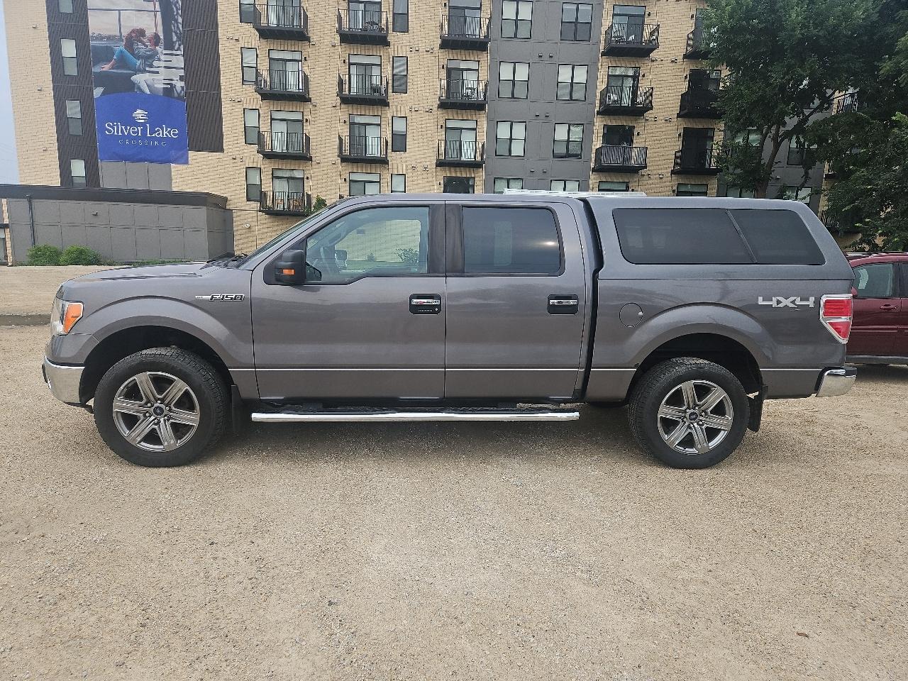 2011 Ford F-150 4WD SuperCrew 145" Platinum