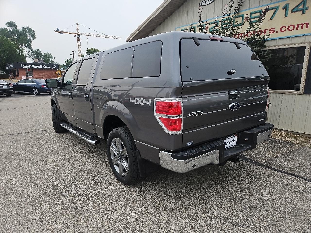 Ford F-150 4WD SuperCrew 145" Platinum 2011