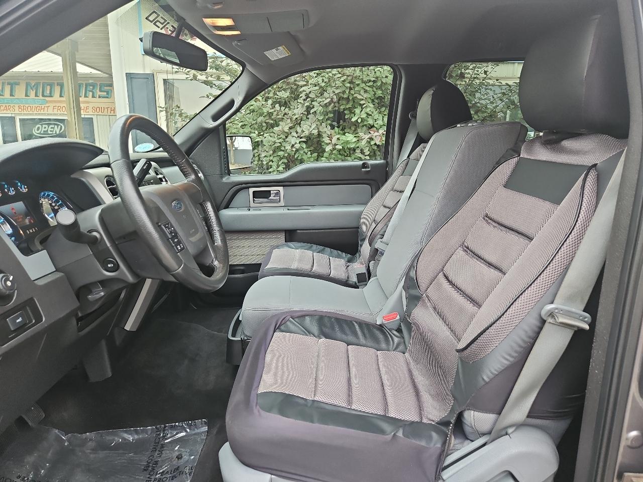 Ford F-150 4WD SuperCrew 145" Platinum 2011