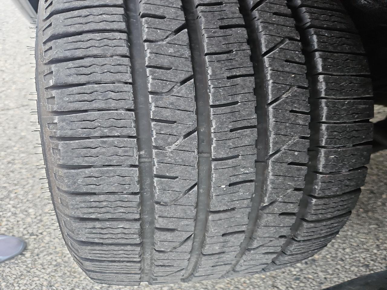 Ford F-150 4WD SuperCrew 145" Platinum 2011