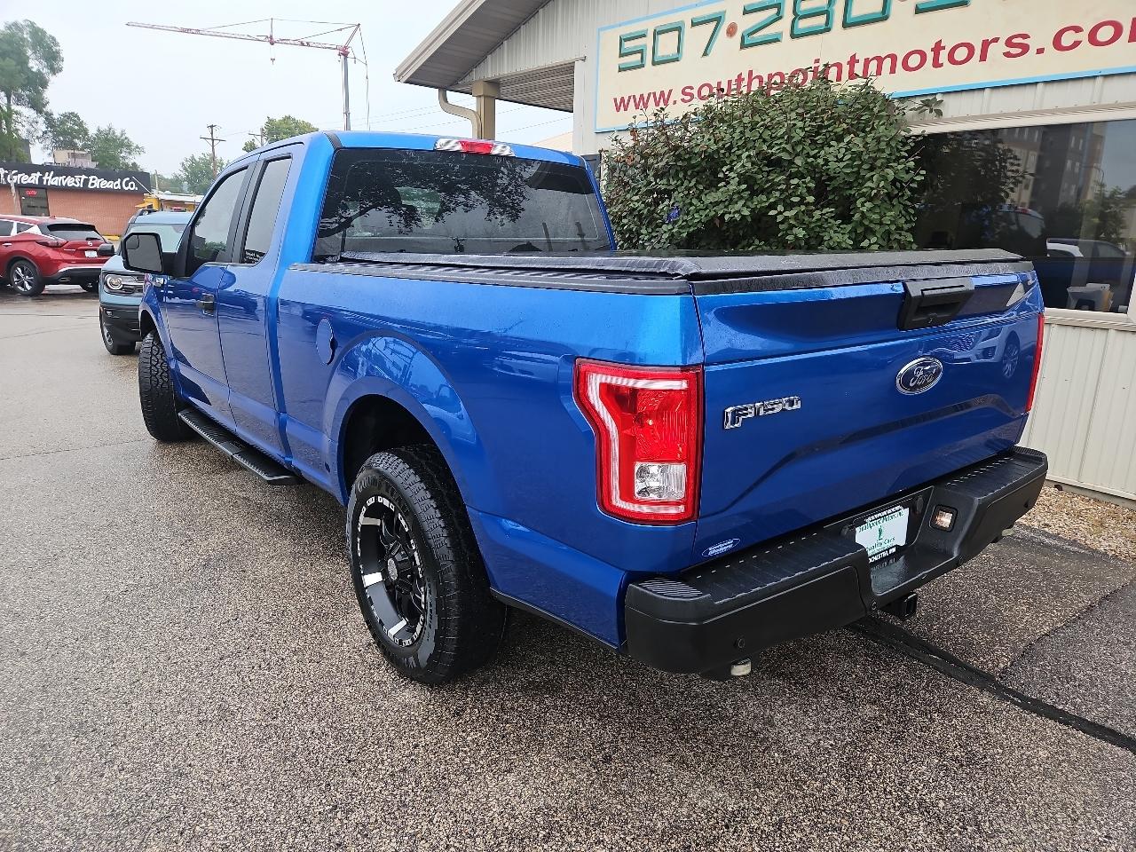 Ford F-150 2WD Reg Cab 141" XLT 2016