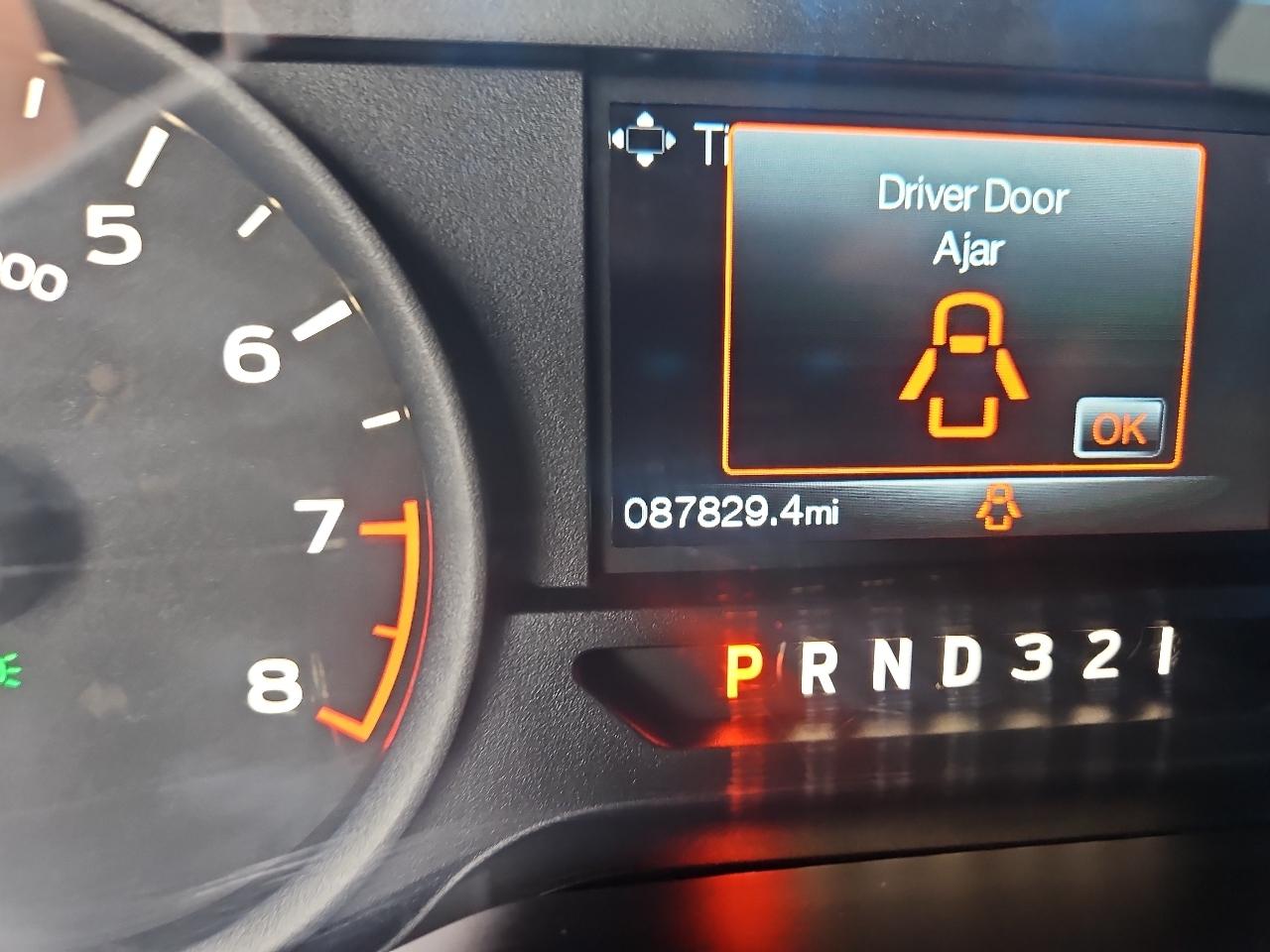 Ford F-150 2WD Reg Cab 141" XLT 2016