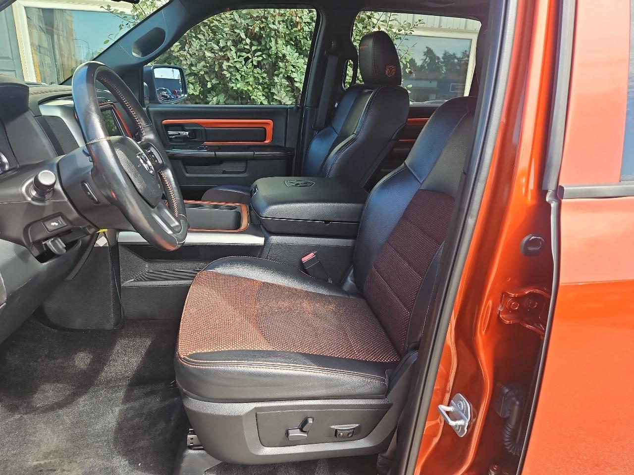 RAM 1500 Sport 4x4 Crew Cab 5'7" Box 2017