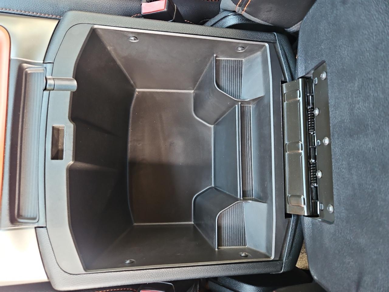 RAM 1500 Sport 4x4 Crew Cab 5'7" Box 2017
