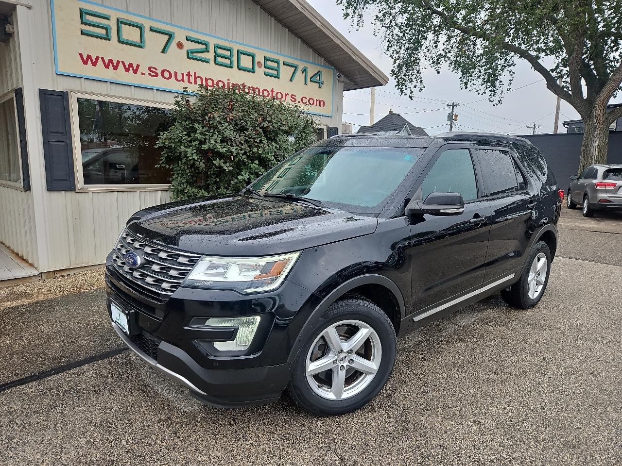 2016 Ford Explorer 4WD 4dr XLT