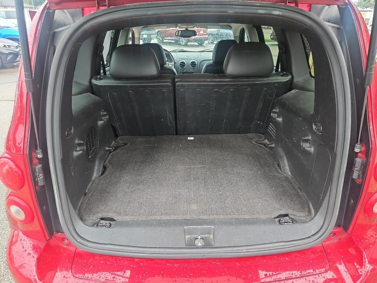 Chevrolet HHR FWD 4dr LT w/2LT 2011