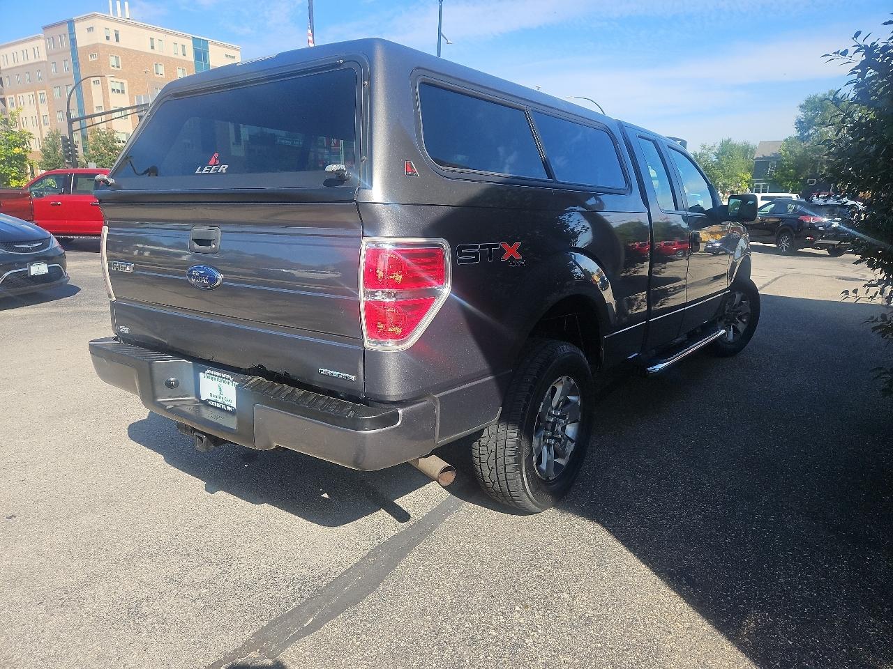 Ford F-150 4WD Reg Cab 126" STX 2013