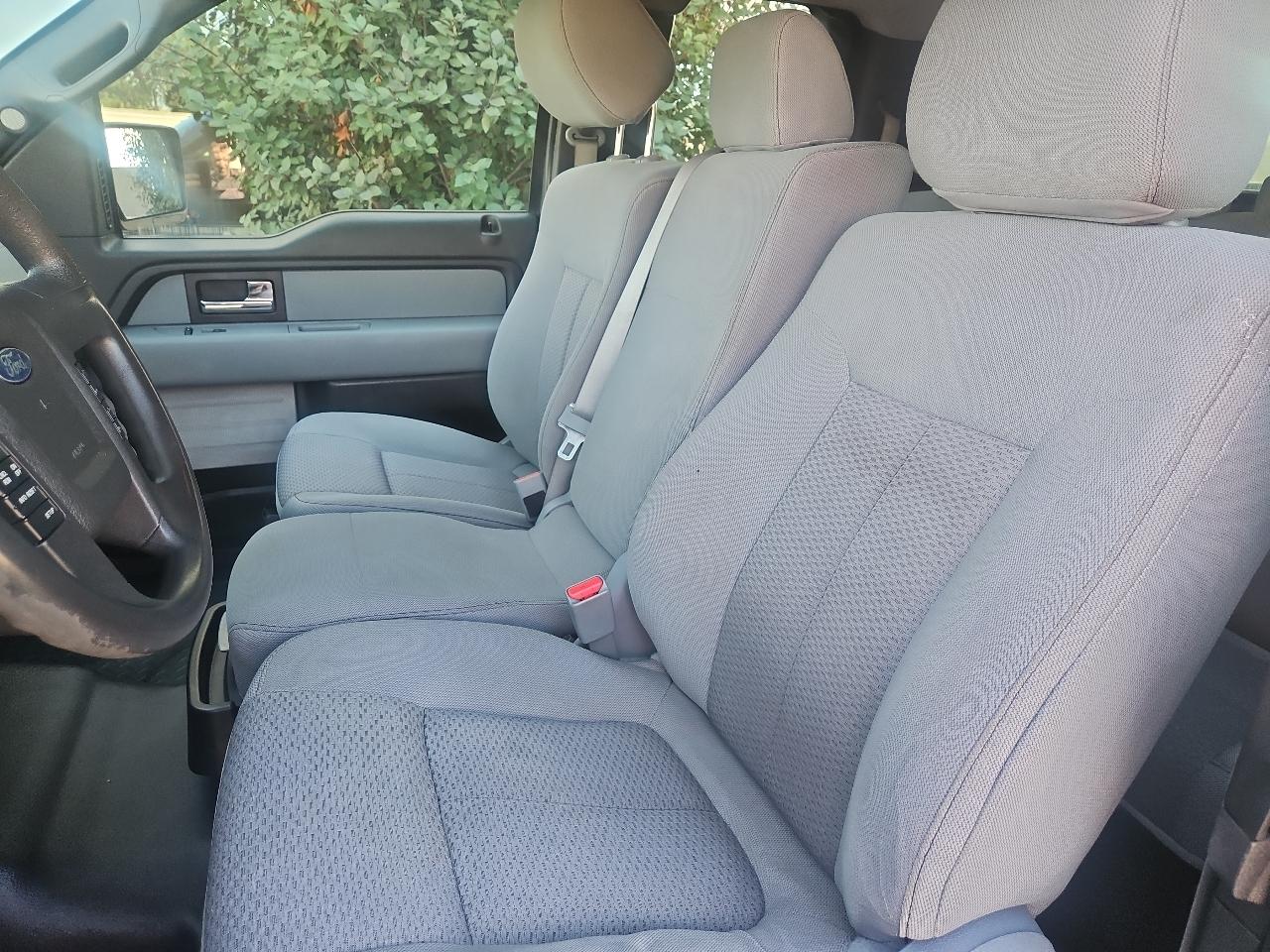 Ford F-150 4WD Reg Cab 126" STX 2013