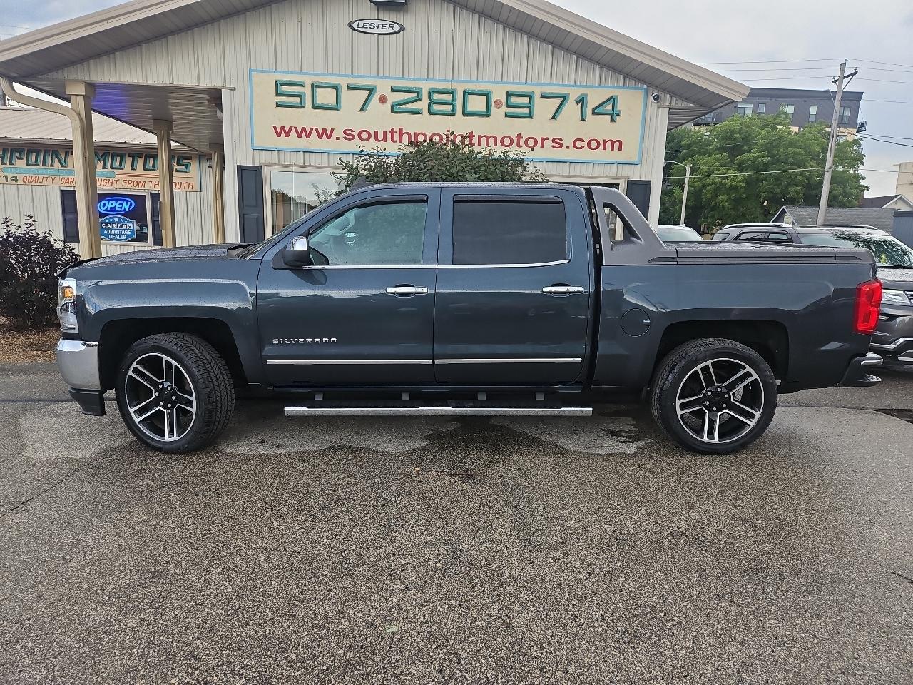 Chevrolet Silverado 1500 4WD Crew Cab 143.5" LTZ w/1LZ 2017
