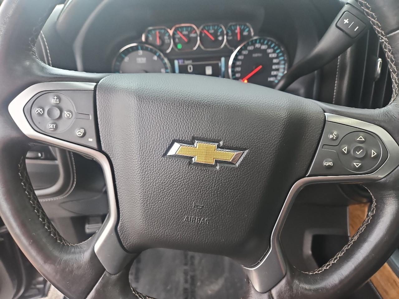 Chevrolet Silverado 1500 4WD Crew Cab 143.5" LTZ w/1LZ 2017