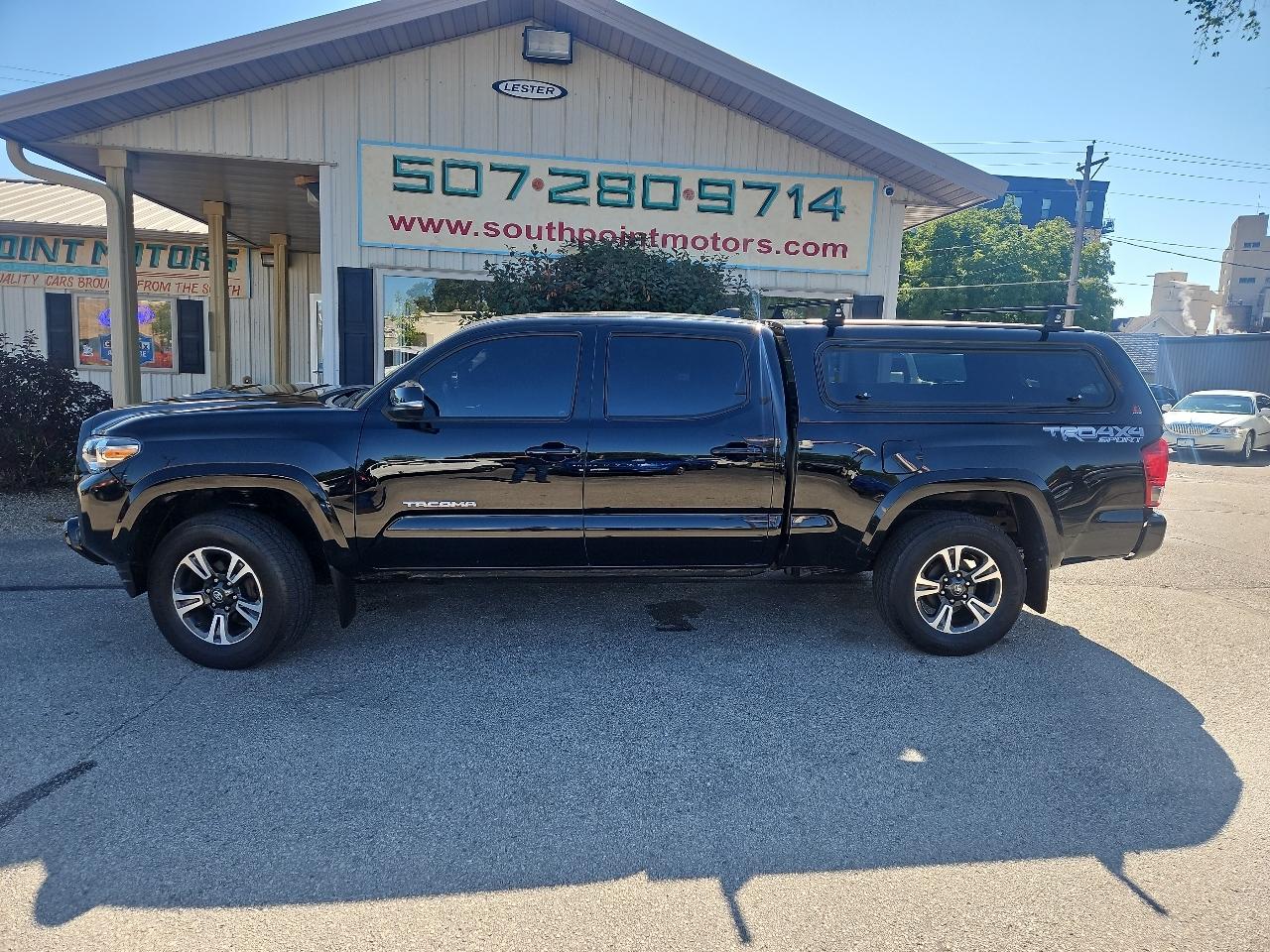 Toyota Tacoma TRD Off Road Double Cab 6' Bed V6 4x4 AT (Natl) 2017