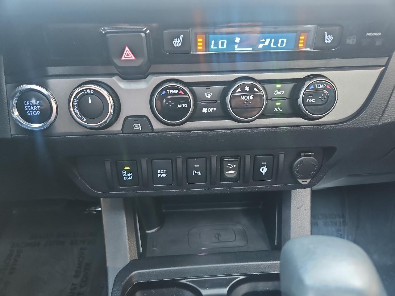 Toyota Tacoma TRD Off Road Double Cab 6' Bed V6 4x4 AT (Natl) 2017