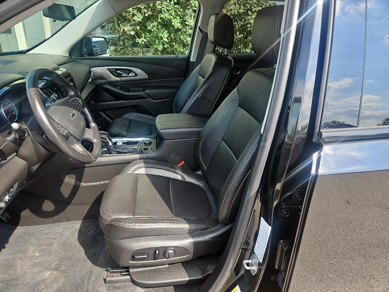Chevrolet Traverse AWD 4dr RS 2021