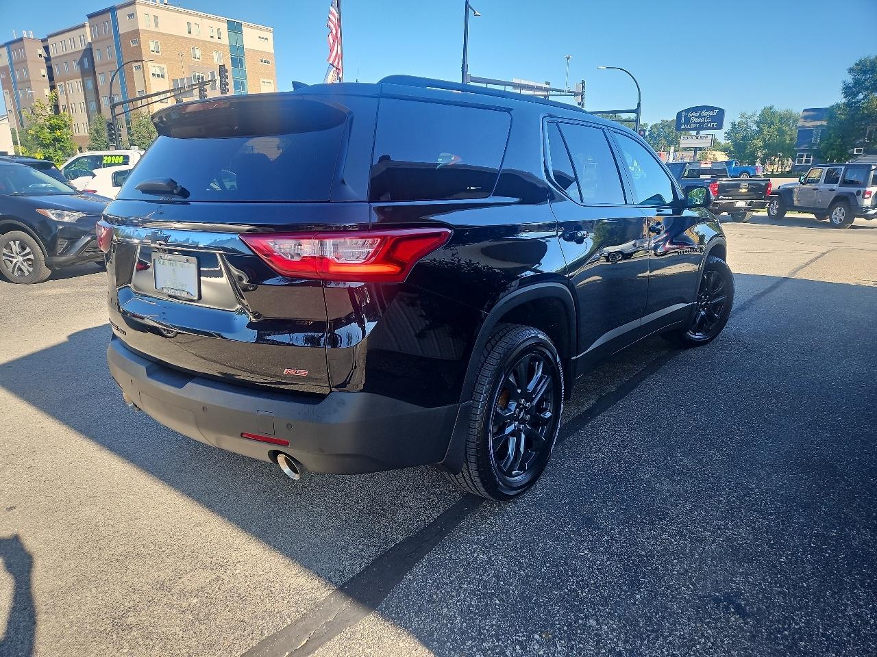Chevrolet Traverse AWD 4dr RS 2021