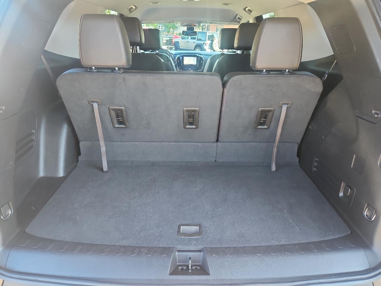 Chevrolet Traverse AWD 4dr RS 2021
