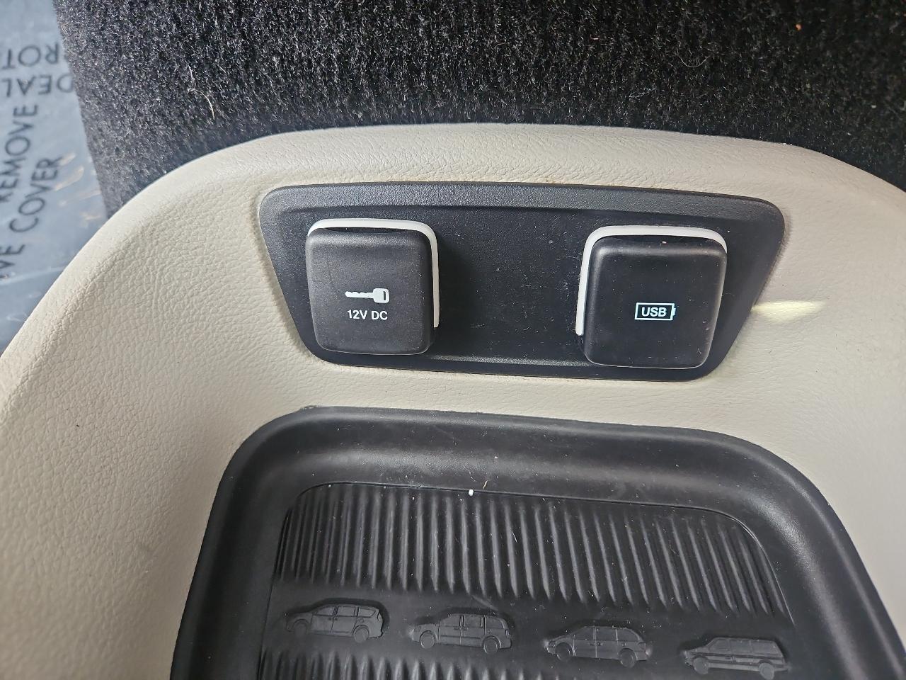 Chrysler Pacifica Limited FWD 2017